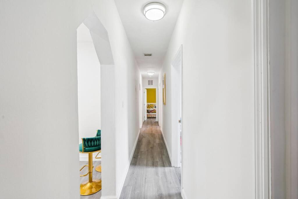 New! Havana Nights Villa ! Walk To Calle Ocho! Miami Zewnętrze zdjęcie
